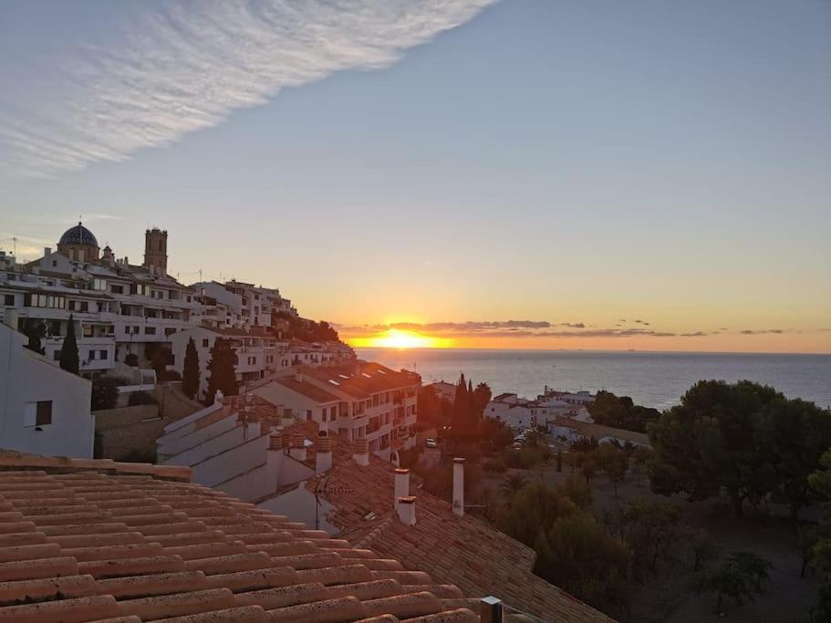 Atico-Duplex Con Vistas Al Mar Y Casco Antiguo En Altea Daire Dış mekan fotoğraf