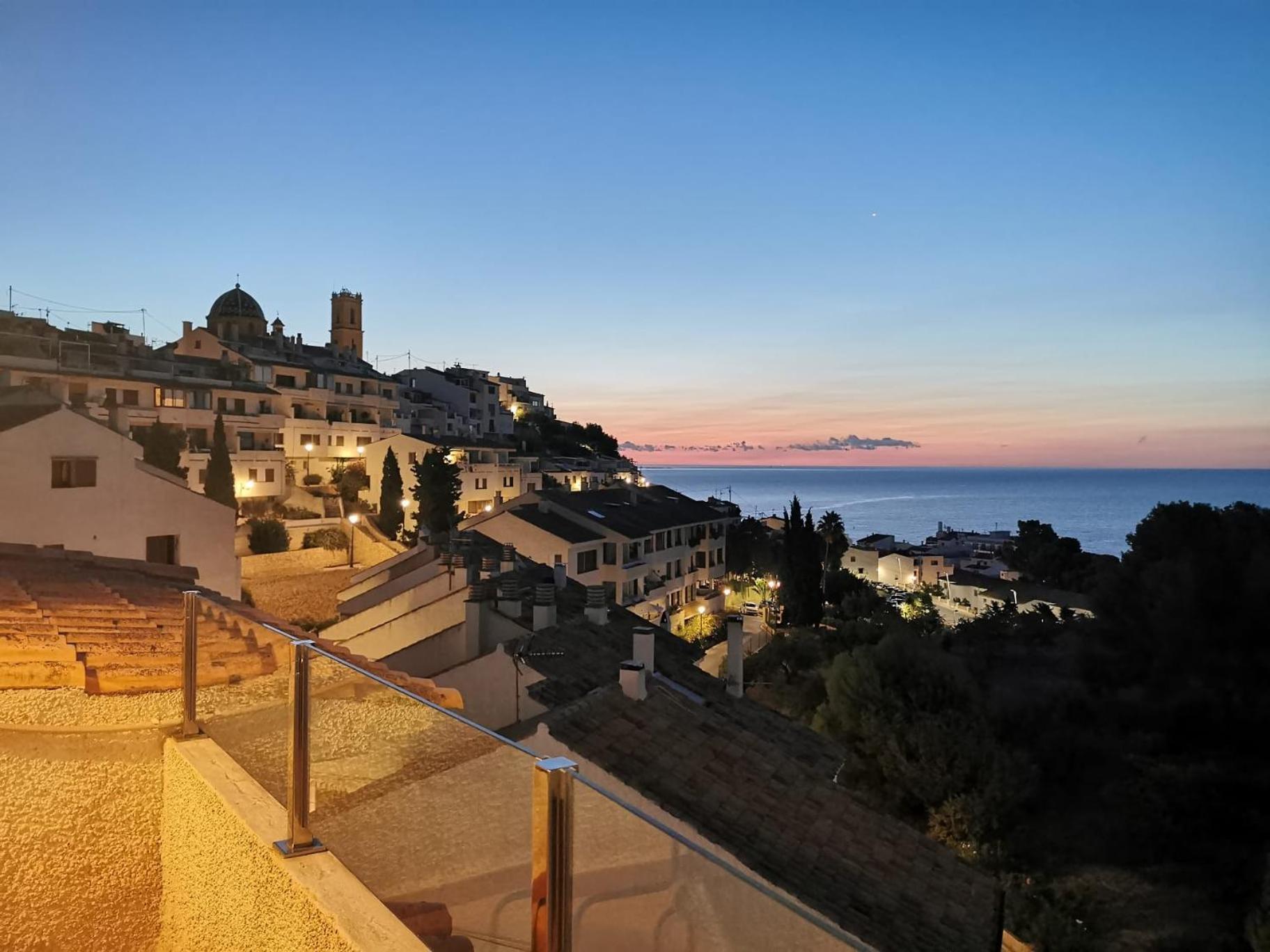 Atico-Duplex Con Vistas Al Mar Y Casco Antiguo En Altea Daire Dış mekan fotoğraf